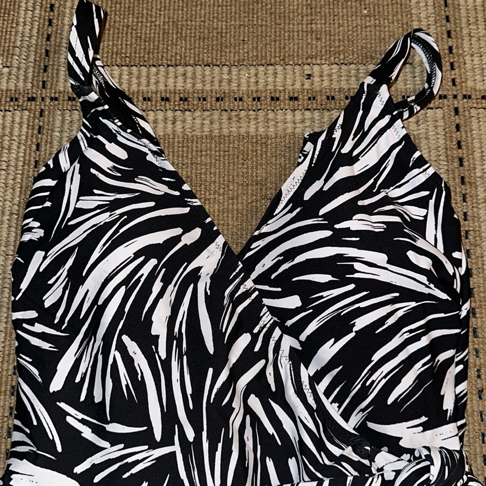 NWT PROFILE BY GOTTEX SWIM DRESS - Picture 2 of 7